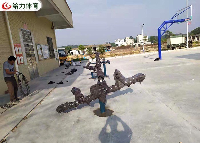 戶外健身器材