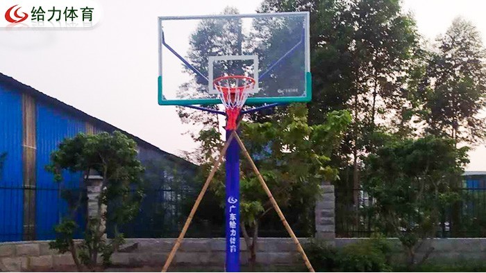籃球架廠(chǎng)家哪個(gè)好
