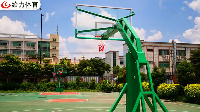 桂林可移動籃球架廠家