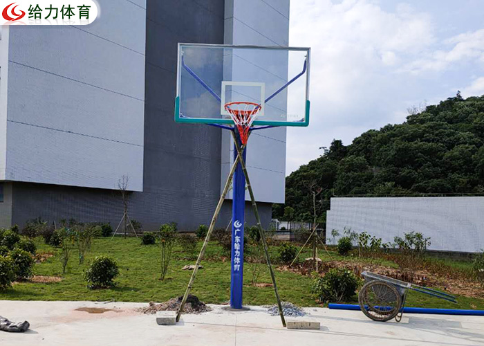 籃球架多少錢