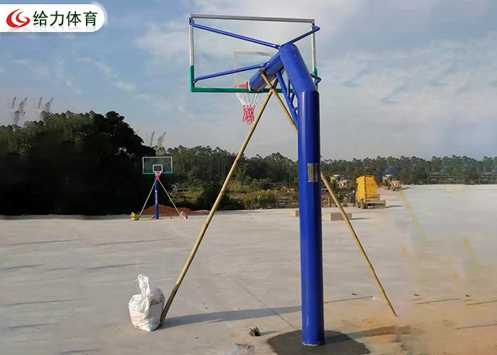 籃球架